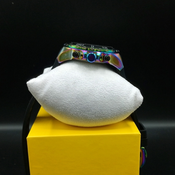 NEW INVICTA IRIDESCENT PRO DIVER WATCH - Picture 5 of 12